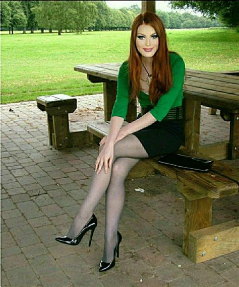 mtf pantyhose|Crossdresser mtf in Fully Fashioned Nylons and high heels.